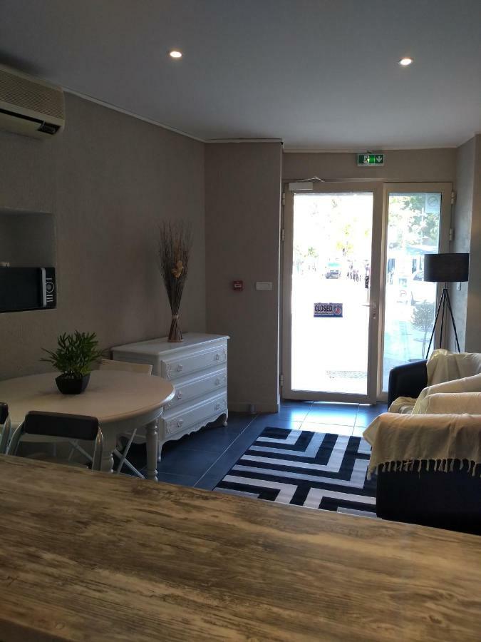 Hotel Renaissance Martigues Ngoại thất bức ảnh